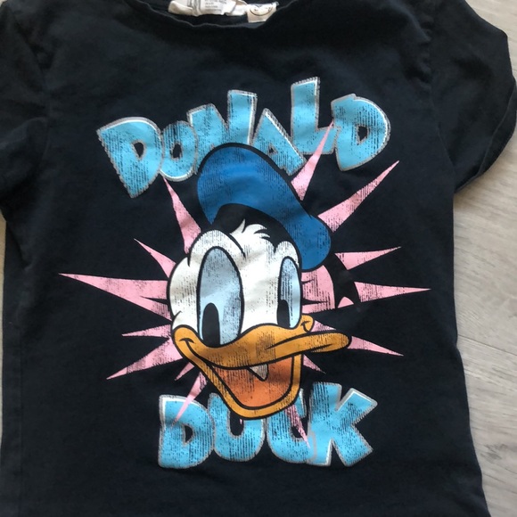 H&M Disney Donald Duck shirt size 6 - Picture 3 of 4